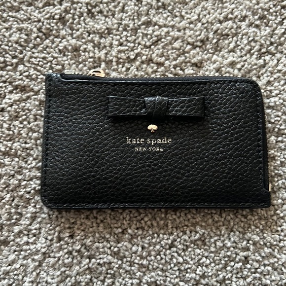 kate spade Handbags - Kate spade card coin wallet